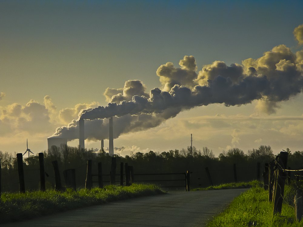 Kohlekraftwerk [Foto: Bildaspekt.de / pixelio.de]